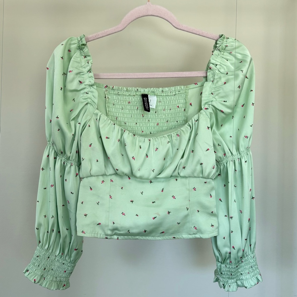 H&M Light Green Floral Blouse